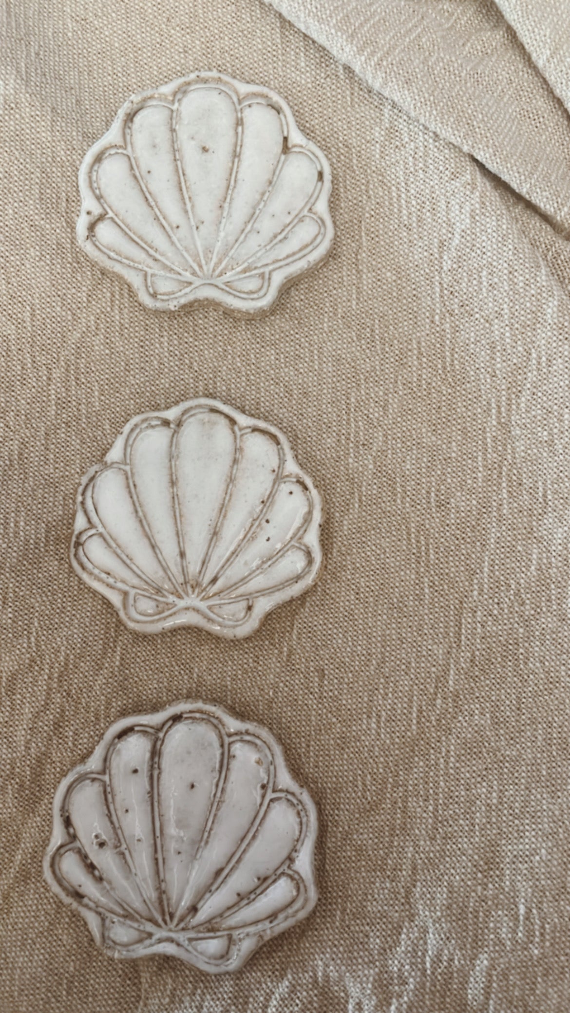 Ceramic Shell magnet